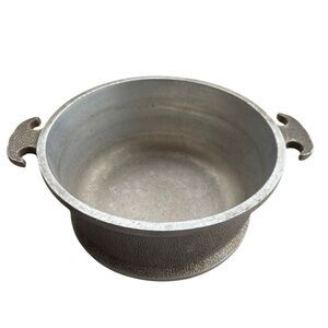 VTG Guardian Service Ware 8” Hammered Cast Aluminum Pot / Dutch Oven (No Lid)
